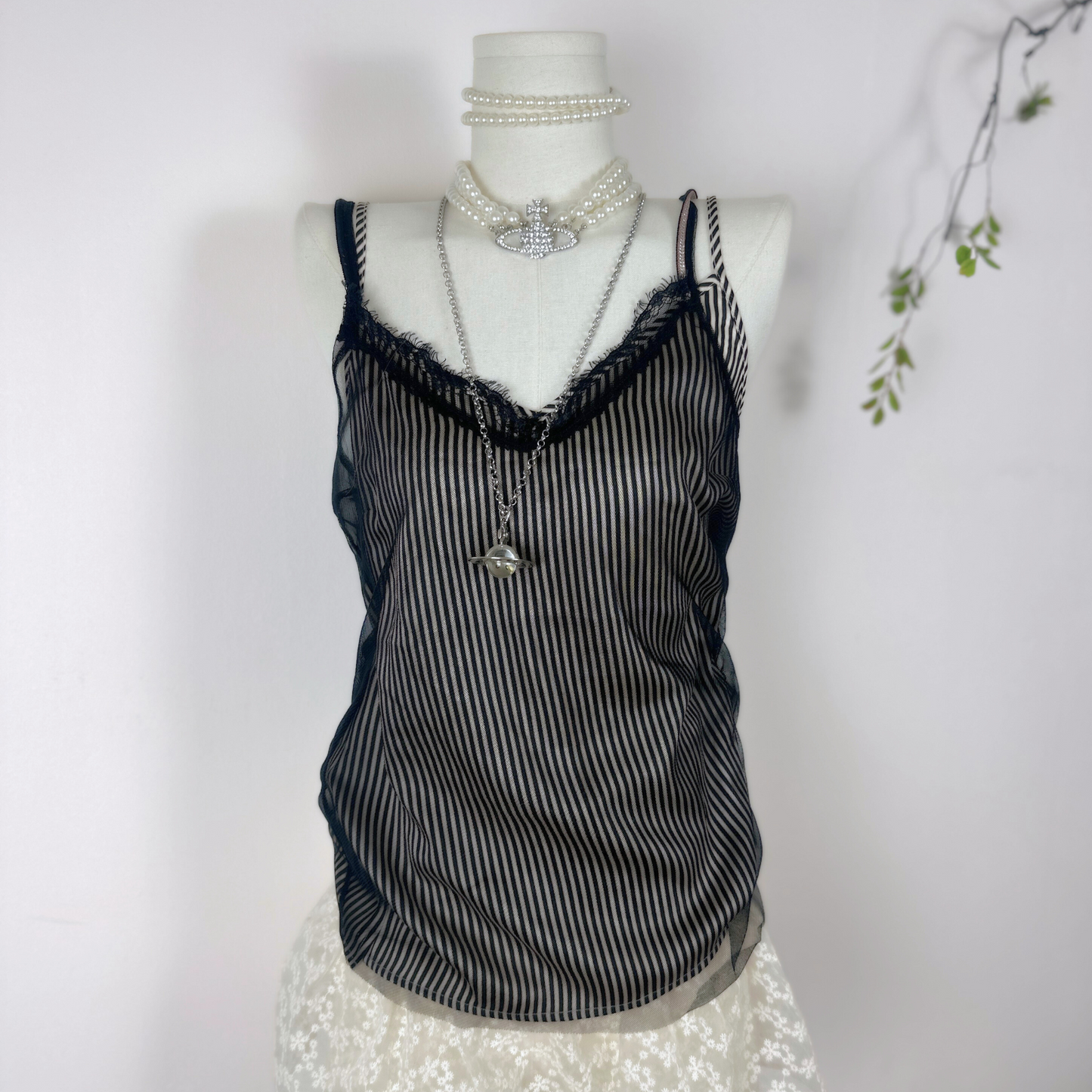 Noir Reverie Camisole 。˚ ✮⋆