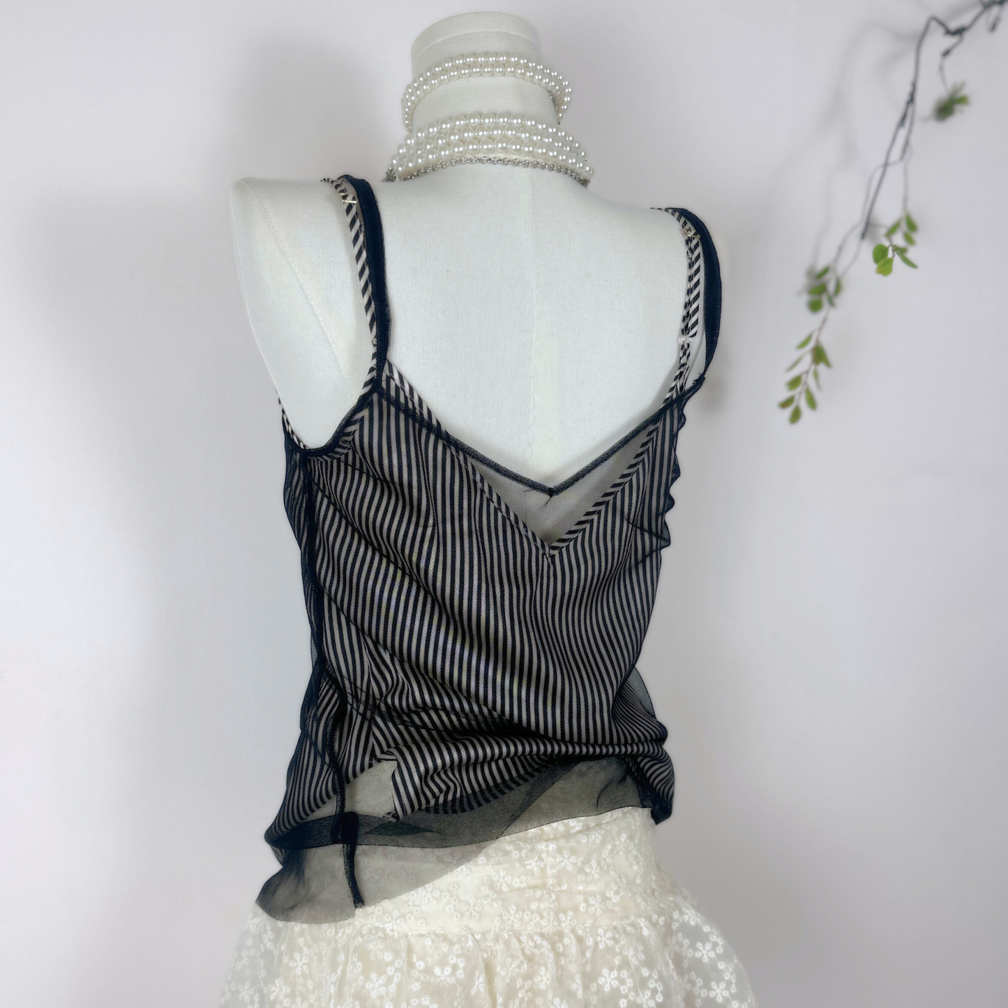 Noir Reverie Camisole 。˚ ✮⋆