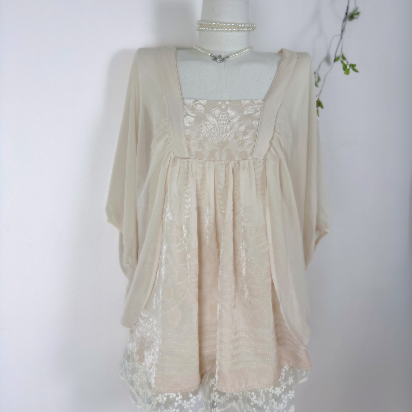 Ethereal Bloom Blouse ɞ˚‧。⋆